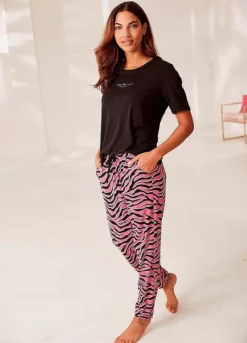 Animal Print Pyjama Set 7 Animal Print Pyjama Set -Lascana Outlet Shop Animal Print Pyjama Set47894300FRSP W01
