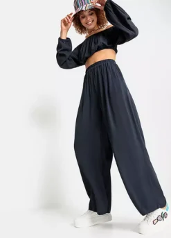 LSCN BY LASCANA Slip-On Palazzo Pants -Lascana Outlet Shop LSCN BY LASCANA Slip On Palazzo Pants62620209FRSP W03