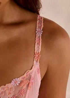 Nuance Underwired Embroidered Floral Bra -Lascana Outlet Shop Nuance Underwired Embroidered Floral Bra62669003FRSP W01