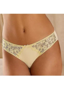 Petite Fleur Pack Of 3 Briefs -Lascana Outlet Shop Petite Fleur Pack of 3 Briefs83489100FRSP W04