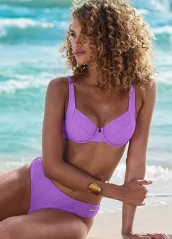 Sunseeker ’Loretta’ Textured Pattern Underwired Bikini Top 7 Sunseeker ’Loretta’ Textured Pattern Underwired Bikini Top -Lascana Outlet Shop Sunseeker Loretta Textured Pattern Underwired Bikini Top66264849FRSP W01