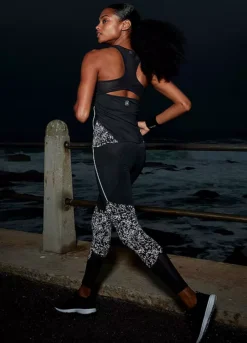 Active By LASCANA Reflective Print Racerback Running Top -Lascana Outlet Shop active by LASCANA Reflective Print Racerback Running Top46748843FRSP W02